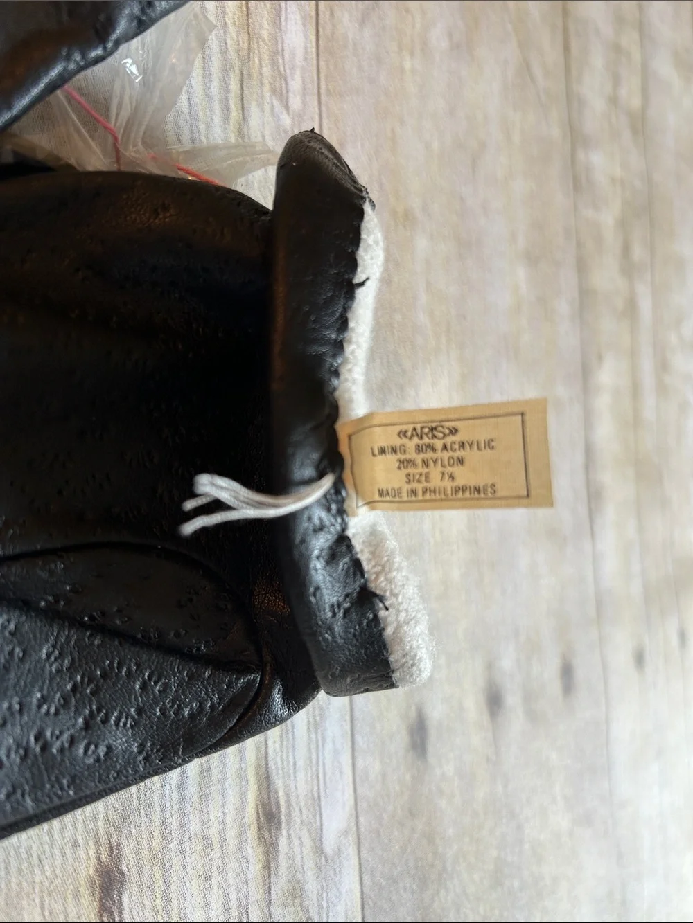 Aris Vintage Black Textured Leather Ladies Gloves